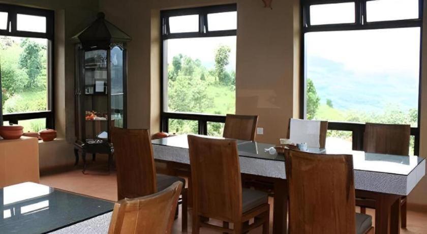 Hananoie - A Permaculture Resort Pokhara Exterior foto