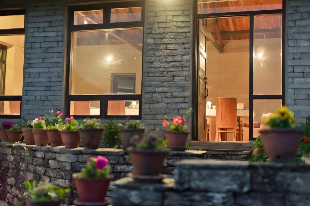 Hananoie - A Permaculture Resort Pokhara Exterior foto